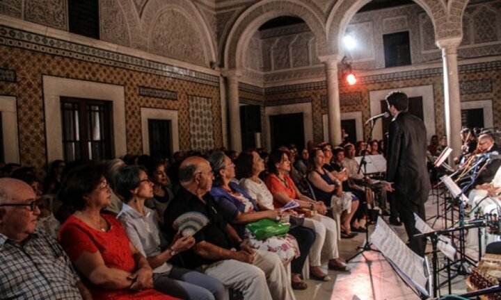 تونس پس از دو سال تعطیلی به دلیل کرونا: فرهنگ، شب‌های شهر قدیم را در رمضان بیدار می‌کند