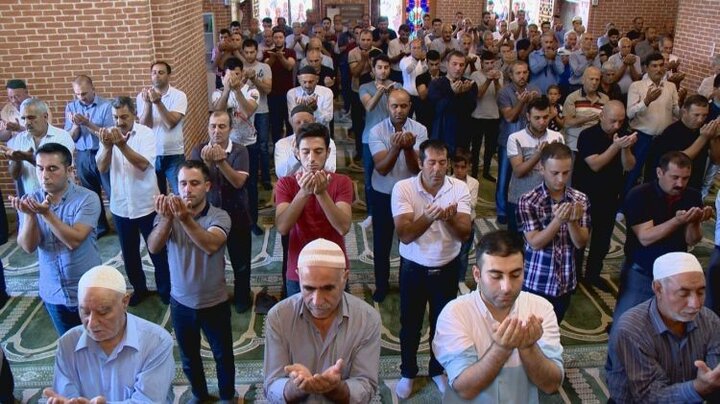 عید قربان - جشنواره ذبح دام در کراچی