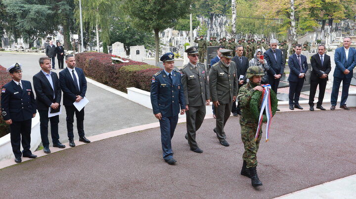 یادبود مبارزان  و جانباختگان مسلمان صرب در جنگ جهانی اول یادبود مبارزان  و جانباختگان مسلمان صرب در جنگ جهانی اول