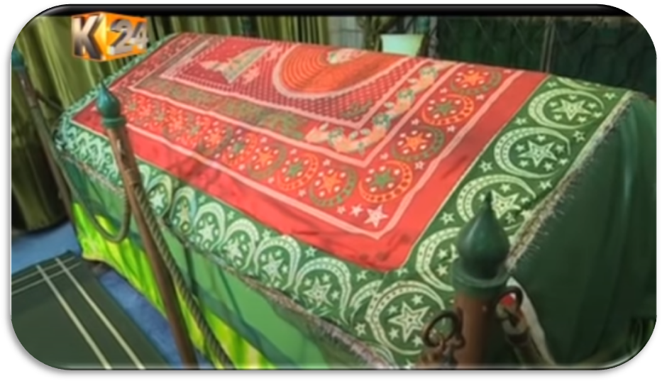 مسجدی که فارغ از دین به همه خدمت می کند