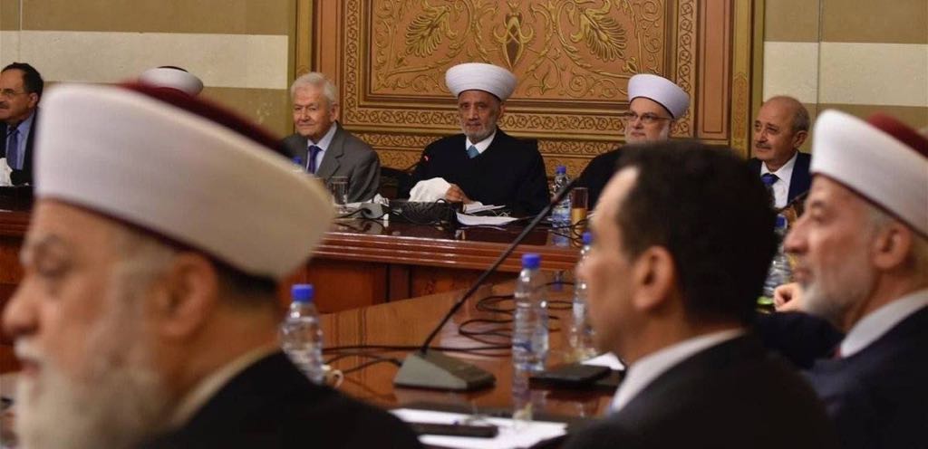 شرایط جسمانی شیخ عبداللطیف دریان مفتی اهلسنت لبنان و رقابت بر سر جانشینی وی دو سال قبل از سن بازنشستگی