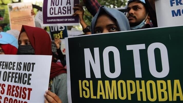 لزوم وضع قوانین سختگیرانه علیه قرآنسوزی به دلیل بالا بودن اسلامهراسی در آلمان لزوم وضع قوانین سختگیرانه علیه قرآنسوزی به دلیل بالا بودن اسلامهراسی در آلمان