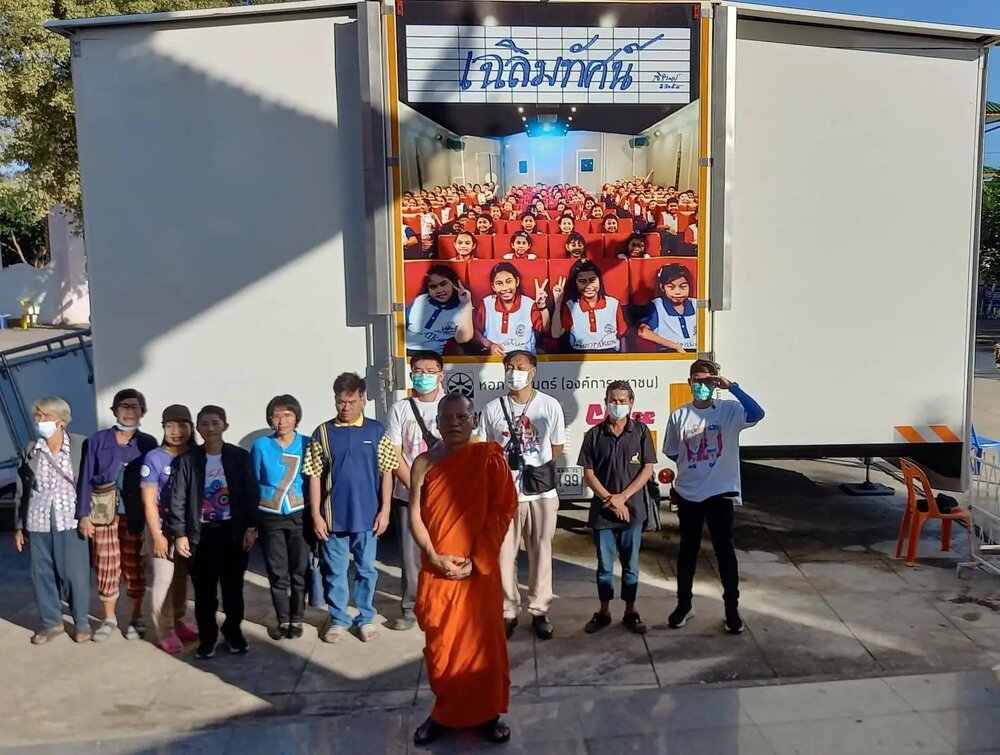 اولین سینمای سیار حرفه ای آسیا