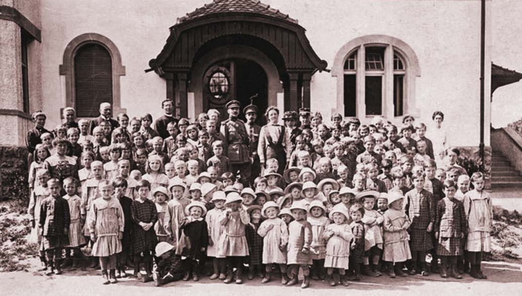 استراتژی امنیت جمعیتی
ارزشهای خانواده به عنوان یک ابزار سیاست خارجی روسیه