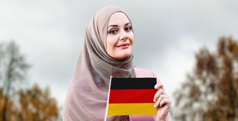 به مناسبت 75 سال قانون اساسی آلمان و چالش های مسلمانان به مناسبت 75 سال قانون اساسی آلمان و چالش های مسلمانان