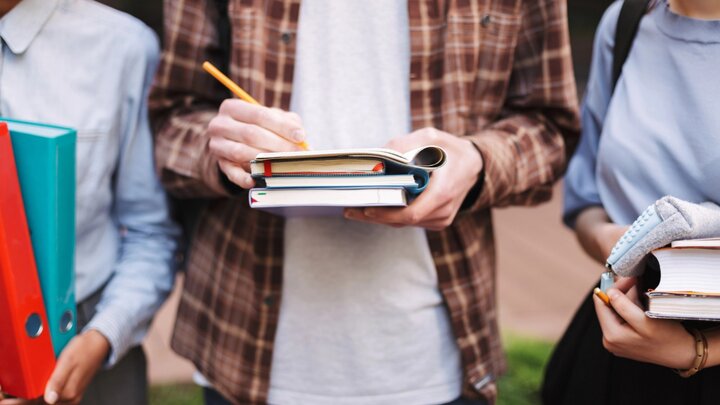 پیشنهاد افزایش بورسیه تحصیلی برای دانشجویان کشورهای عضو شانگهای پیشنهاد افزایش بورسیه تحصیلی برای دانشجویان کشورهای عضو شانگهای