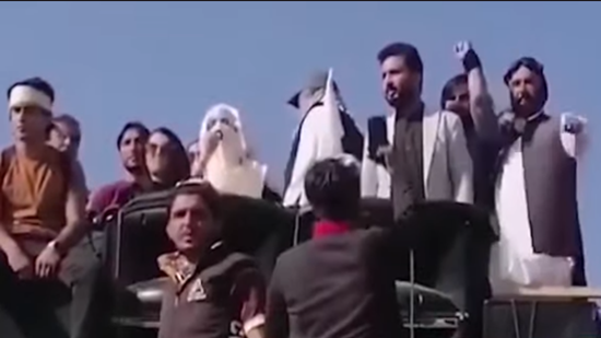 معرفی بُشری بیبی مرشد معنوی طرفداران عمران خان