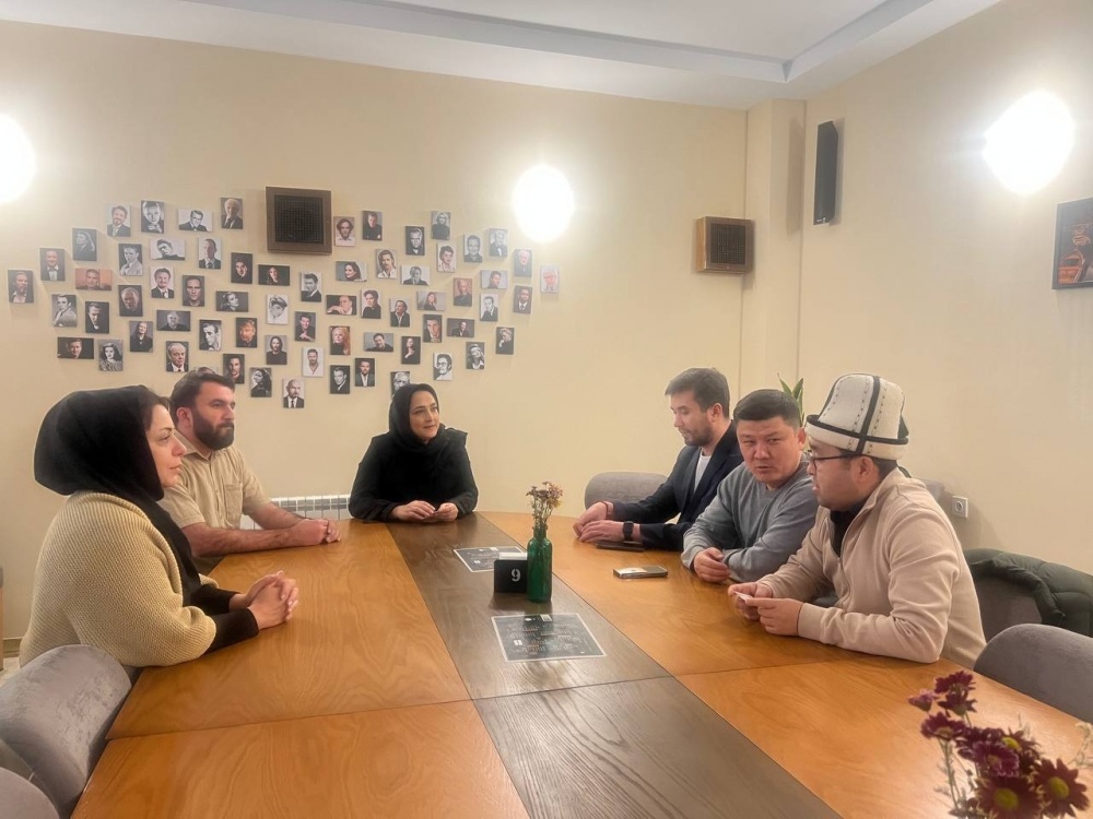 سینمای بدون مرز: قرقیزستان و ایران همکاری خود را گسترش میدهند