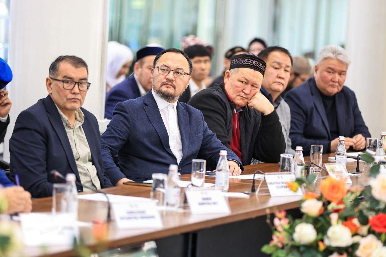 کنفرانس بینالمللی "تمدن اردوی زرین: میراث معنوی و تداوم سنت"