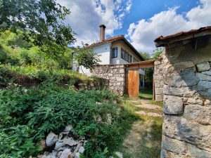 صفوتبگ باشاگیچ اولین مترجم رباعیات خیام به زبان بوسنیایی