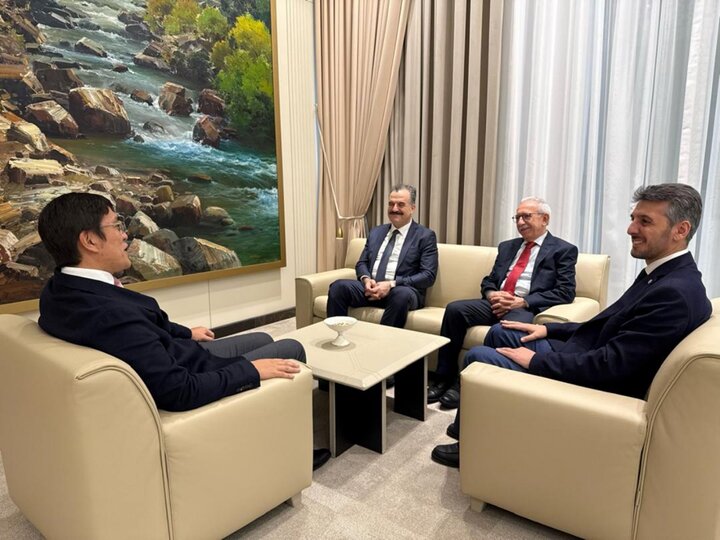 واگذاری موسسات آموزشی «ساپات» قرقیزستان به بنیاد «معارف» ترکیه واگذاری موسسات آموزشی «ساپات» قرقیزستان به بنیاد «معارف» ترکیه