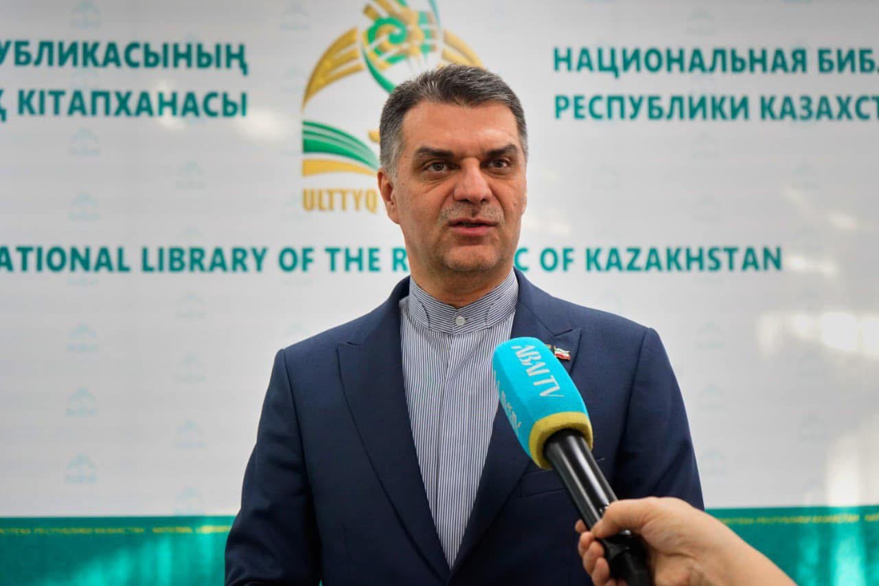 رونمایی از کتاب «قزاقهای ایران» در کتابخانه ملی قزاقستان