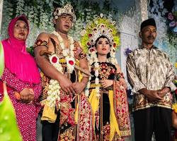 نیم نگاهی به اندونزی