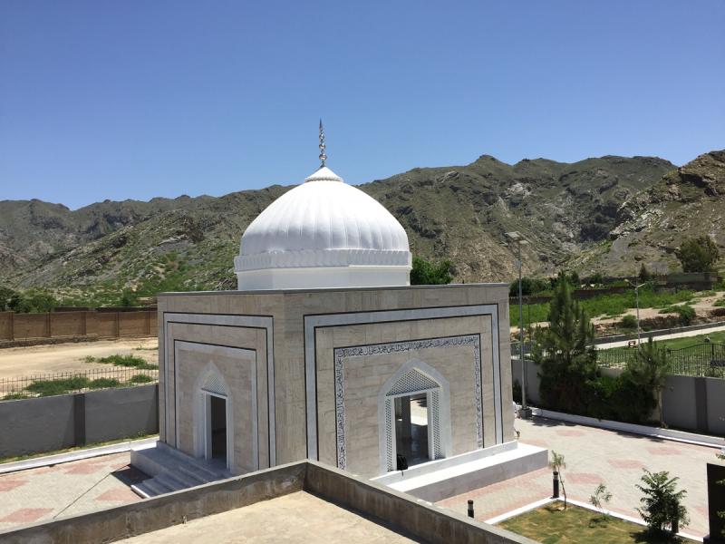 از کوی سینما تا قلههای عرفان(حمزه بابا شینواری)