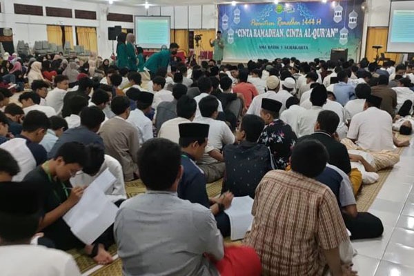 تنوع سنت های افطاری در اندونزی