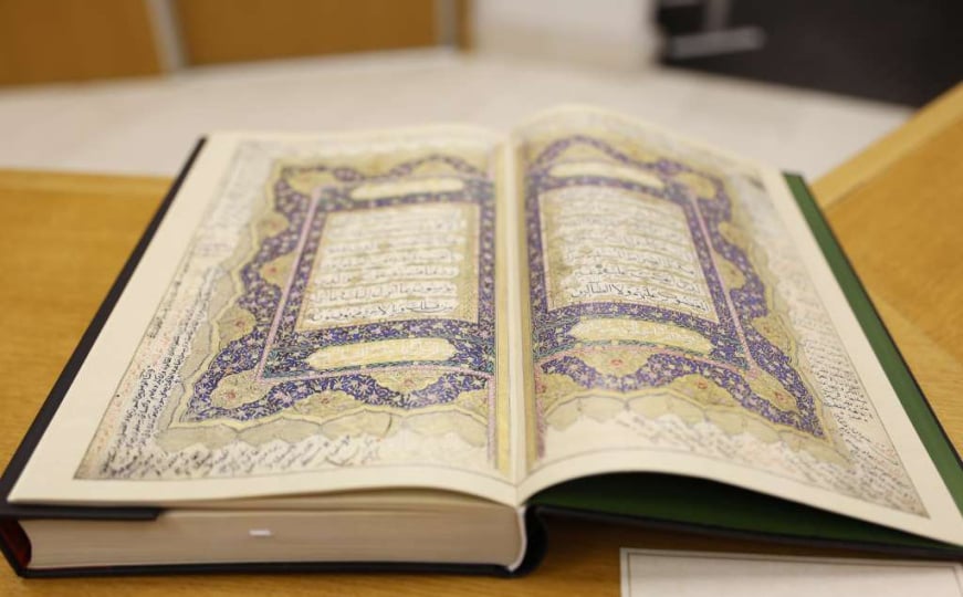 نمایش نسخههای نادر ترجمه قرآن در کتابخانه غازی خسروبیگ سارایوو