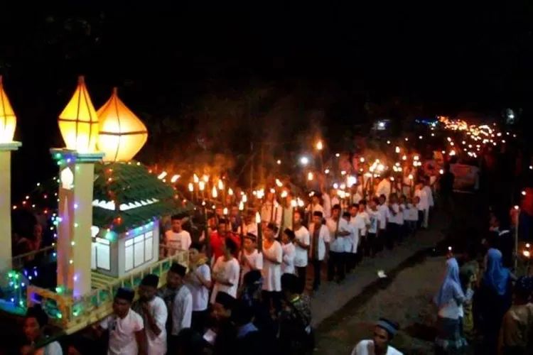 سنت های منحصر به فرد عید سعید فطر دراندونزی