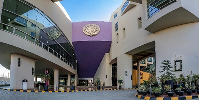 معرفی دانشگاه حبیب کراچی