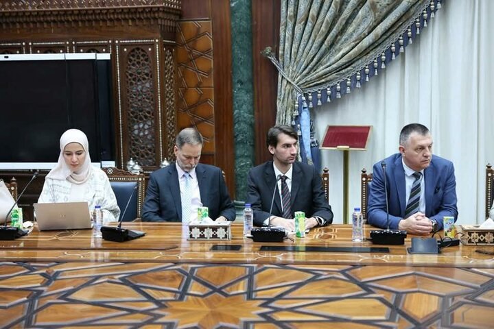 گزارش تحلیلی از دیدار شیخ الأزهر با هیئت کالج سلطنتی مطالعات دفاعی بریتانیا با تأکید بر مسئله فلسطین گزارش تحلیلی از دیدار شیخ الأزهر با هیئت کالج سلطنتی مطالعات دفاعی بریتانیا با تأکید بر مسئله فلسطین