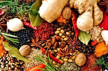 ادویه‌ها و غذاهای مخصوص پاکستان و شبه قاره: تحلیل جامع تاریخی، فرهنگی و غذایی