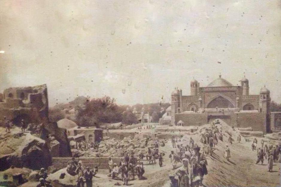 مسجد کبود مزار شریف
مسجد آبی جایگاه مقدس مردم افغانستان
