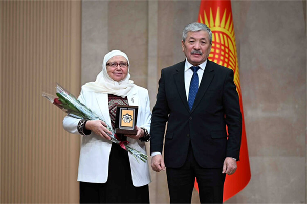 عبدالقادر آرازبیکوف؛ کارگری که ۱۲ سال کشور را اداره کرد