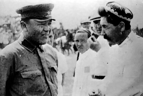 عبدالقادر آرازبیکوف؛ کارگری که ۱۲ سال کشور را اداره کرد