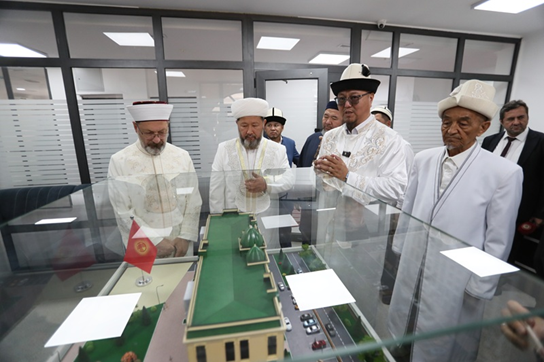 نشست مفتیان کشورهای عضو سازمان کشورهای ترک در قرقیزستان