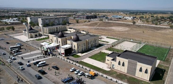 افتتاح آکادمی اسلامی در شهر توقموق قرقیزستان