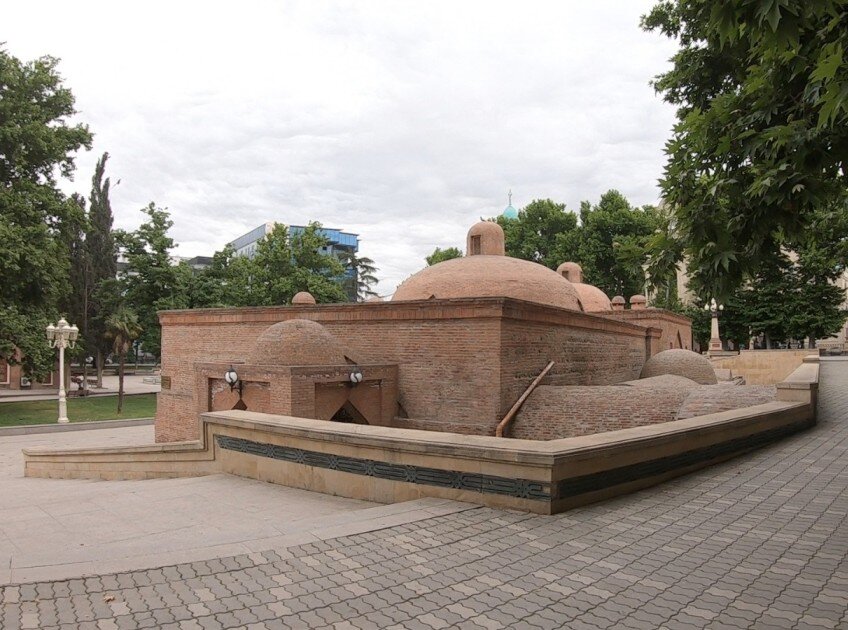 حمام چوکک؛ نگینی تاریخی در قلب گنجه