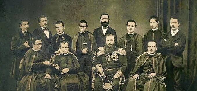 سالیزین ها چگونه مسیحیت را به میان زندگی می برند؟