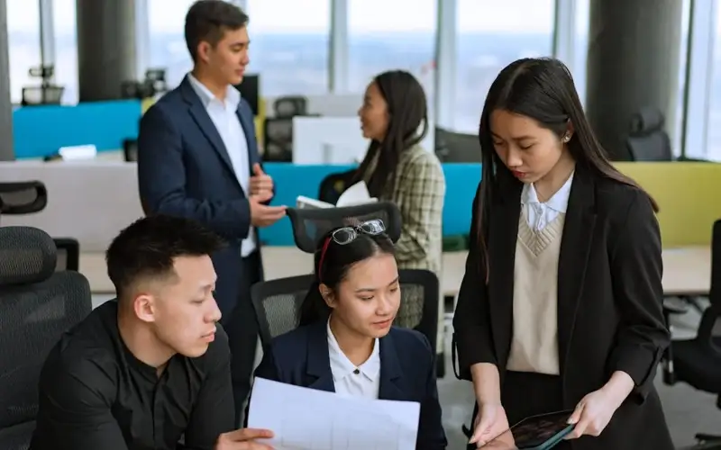 زن قزاق؛ از استپ‌های کهن تا افق‌های مدرن