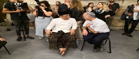 برکناری یحلیل خلیل الستقاف - بحران درسازمان اسلامی نهضت ‌العلماء؛ از ارتباط با صهیونیسم تا ناکارآمدی مدیریتی 