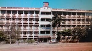 معرفی مرکز علمی و دانشگاهی ویژه بانوان:  دانشکده بانوان غلام محمد مومِن