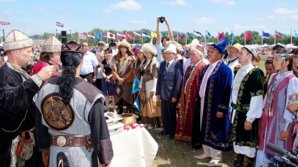 احیای دموکراسی استپی؛ نقش کورولتای در معماری سیاسی قزاقستان نوین