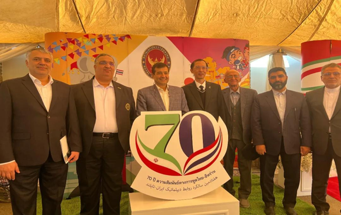 نمودهای هویت و وحدت ملیِِ؛ بررسی تطبیقی ، روزهای ملی در پادشاهی تایلند و جمهوری اسلامی ایران
