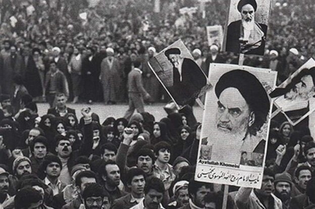 انقلاب اسلامی ایران: زایش الگویی تمدنی، از استقلال تا الهام‌بخشی به جهان اسلام