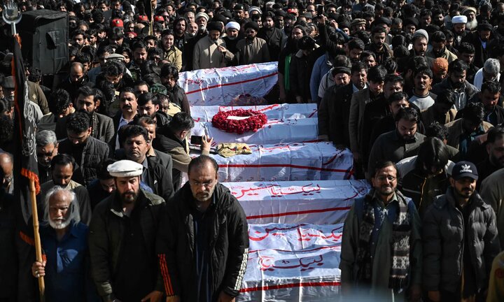 گواهیِ حقیقت، به بهای خون