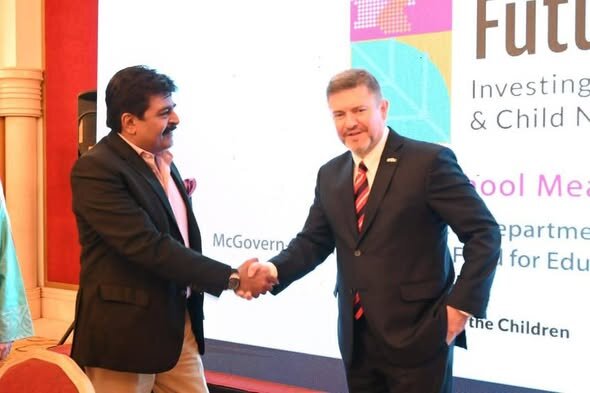 تفاهم‌نامه دولت سند و وزارت کشاورزی آمریکا برای آغاز برنامه تغذیه مدارس