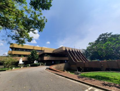 معرفی کتابخانه ملی سری‌لانکا: تاریخچه، منابع و نقش فرهنگی

