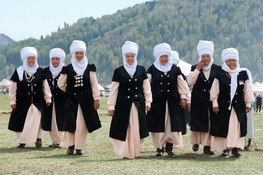 زنان قرقیزستان: آمار و ارقام و فاکت ها